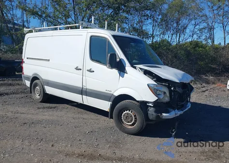 2014 Mercedes-Benz Sprinter 2500 from USA, damaged, VIN WD3PE7DC1E5829869